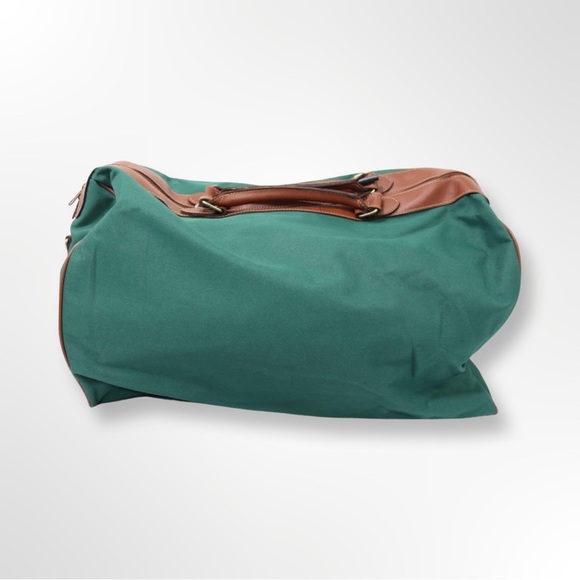 Unisex Pair of Green Ralph Lauren Travel Bags

Used - Picture 3 of 6